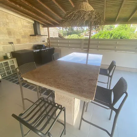 Elielani Oasis - 9x4 M Private Pool