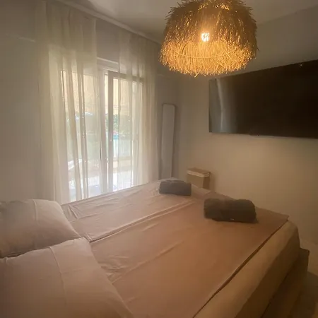 Elielani Oasis - 9x4 M Private Pool Вилла Кассандра