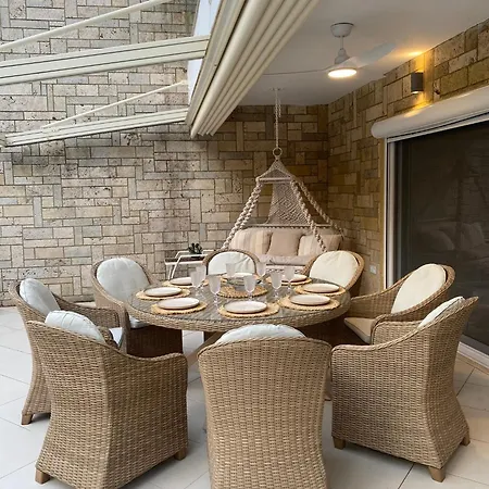 Villa Elielani Oasis - 9x4 M Private Pool