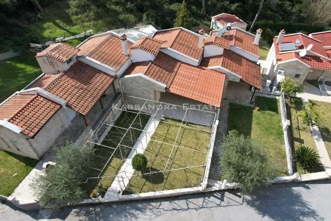 Elielani Oasis - 9x4 M Private Pool * Kassandria